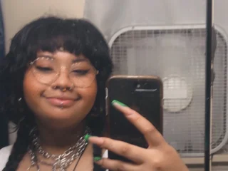 Blckmolasses live cam video preview