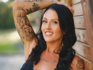 Callmemommy85 live cam video preview