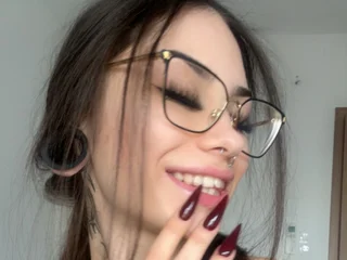 Aprill_Grey Roleplay webcam from Hungary