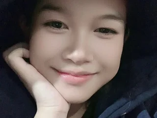 EnaQueen Asian webcam from Vietnam