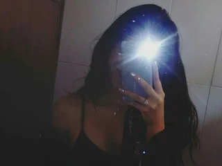 FloraKiiss Tattoos webcam from Poland